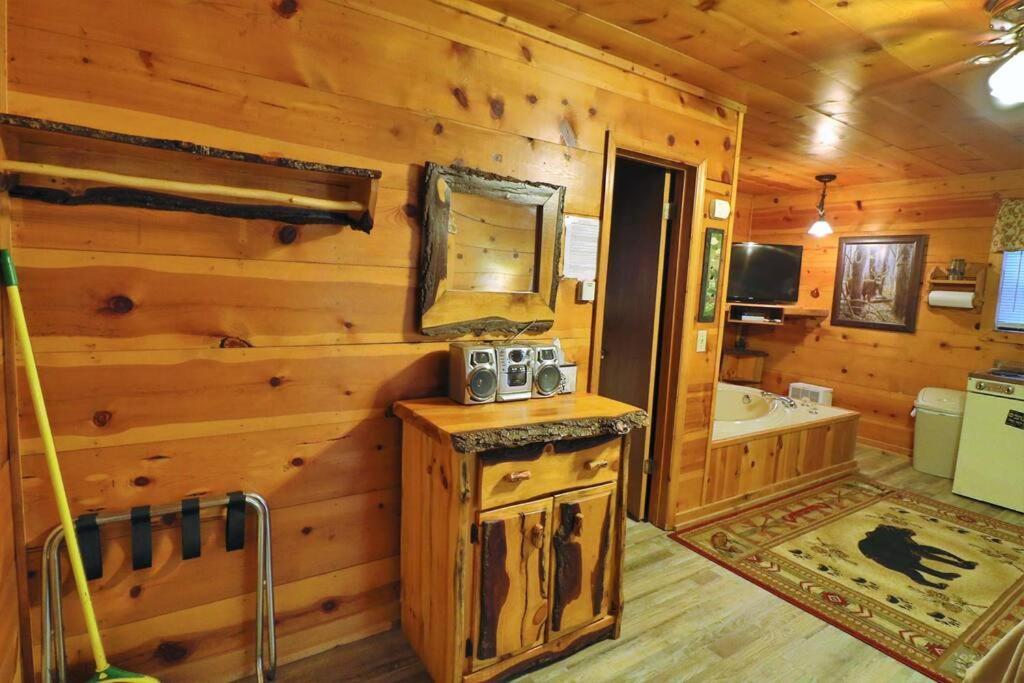Alpine Mountain Sweetheart Cabin Jacuzzi #8 Helen Exterior foto