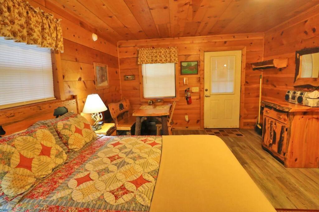 Alpine Mountain Sweetheart Cabin Jacuzzi #8 Helen Exterior foto